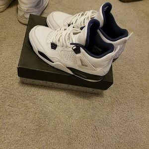 Jordan retro 4 Colombia