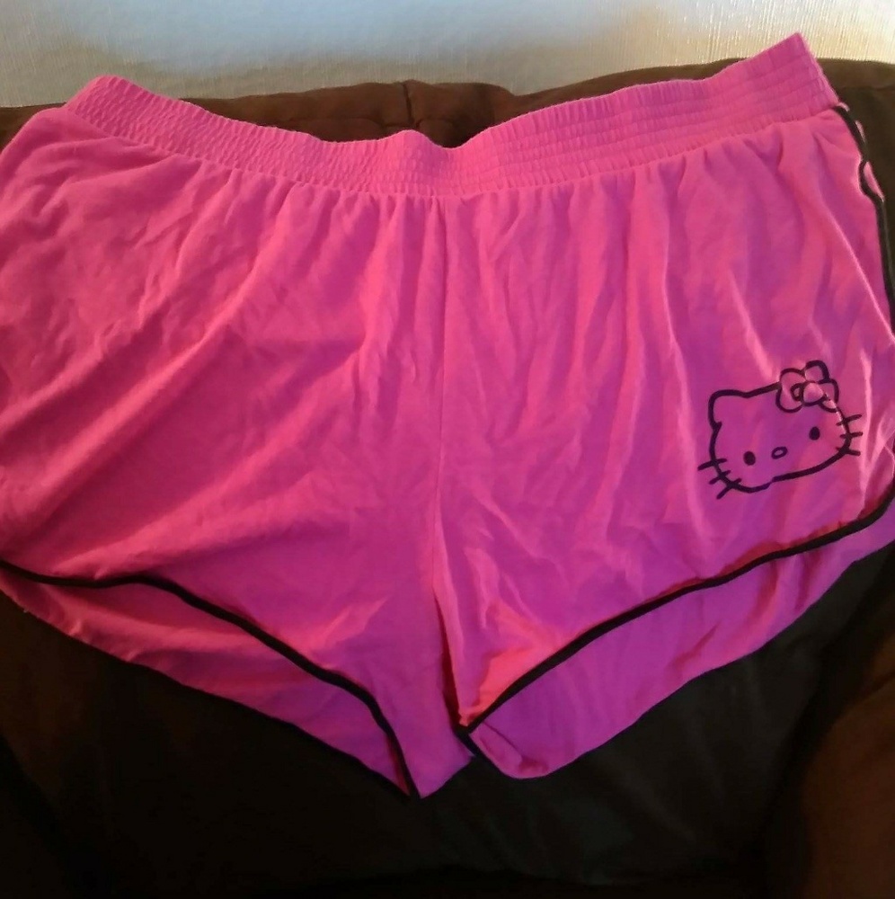 Hello Kitty Short Shorts by Torrid