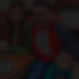 Meet your Posher, Ellesa