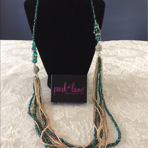 NWT Role Model Versatile gorgeous necklace