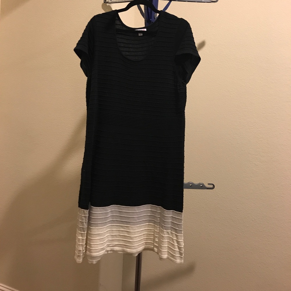 Isaac Mizrahi Tri Colored Dress
