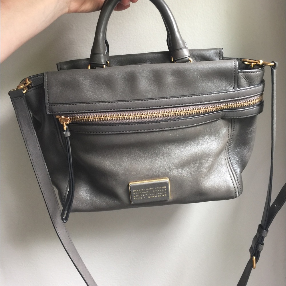 Marc by Marc Jacobs pebbles leather crossbody!!