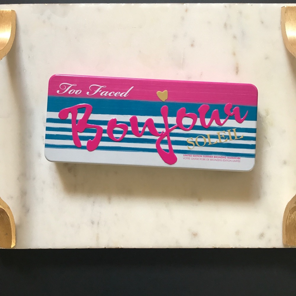 Too Faced Bonjour Soleil Bronzer Palette