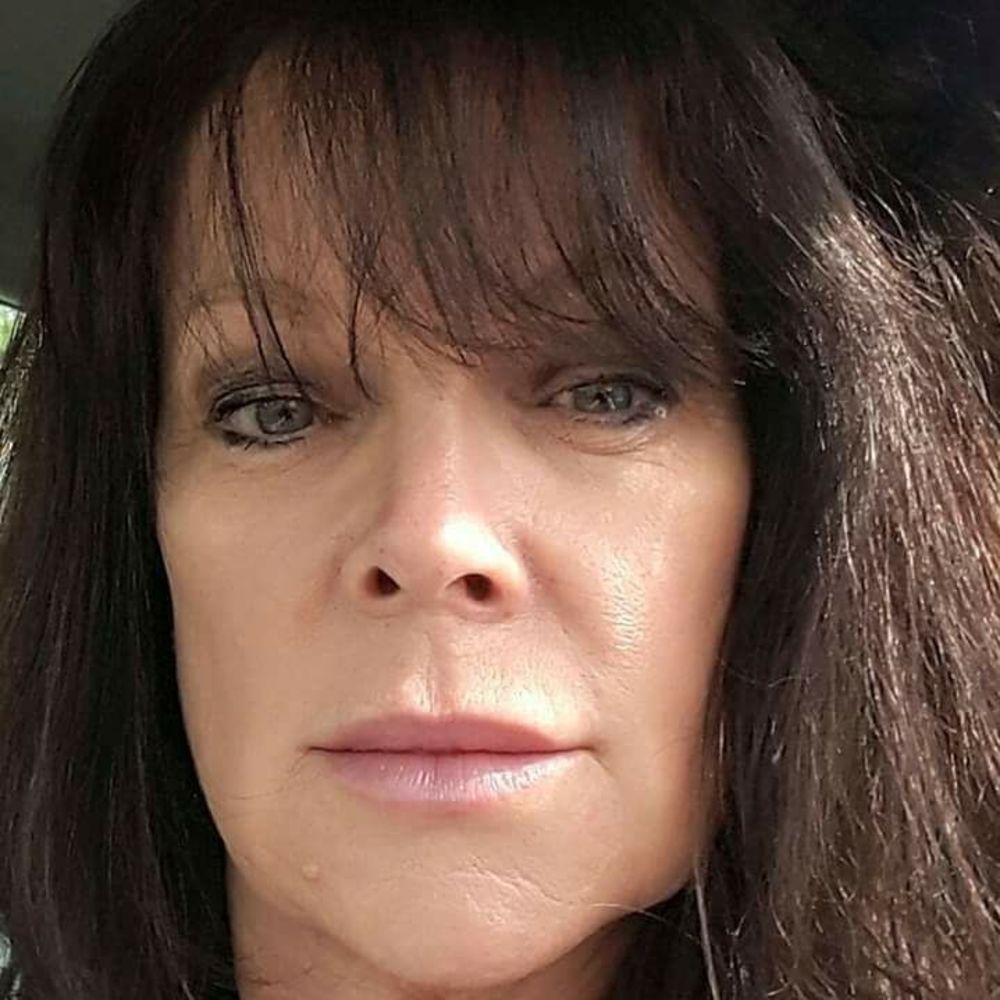 Meet your Posher, Corinna gia