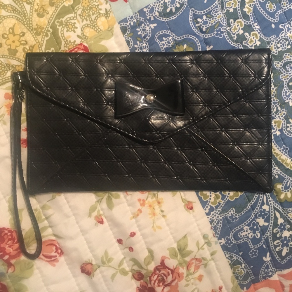 Black Wristlet