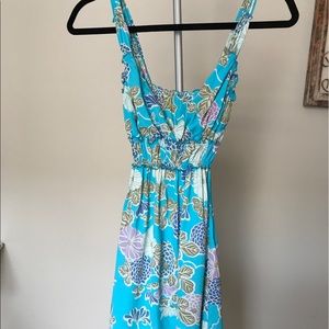 Perfect beach dress in blue!