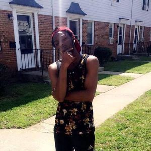 Meet your Posher, Trell