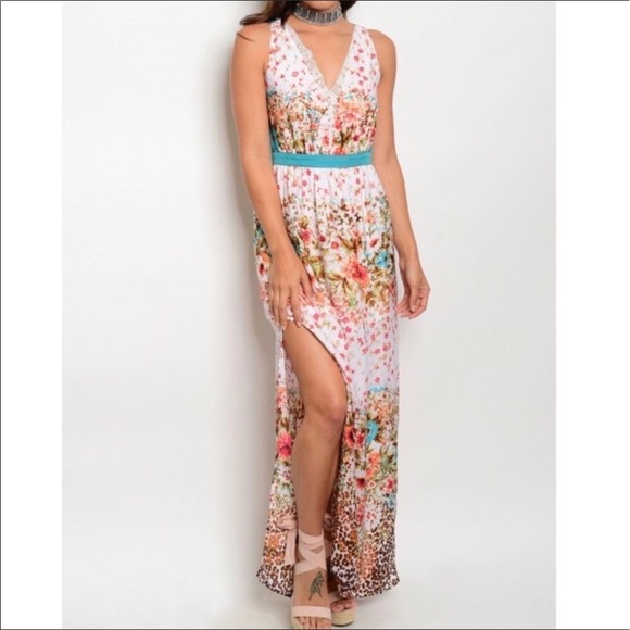 Floral Maxi Dress - Picture 2 of 5