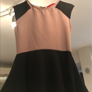 Akira Peplum