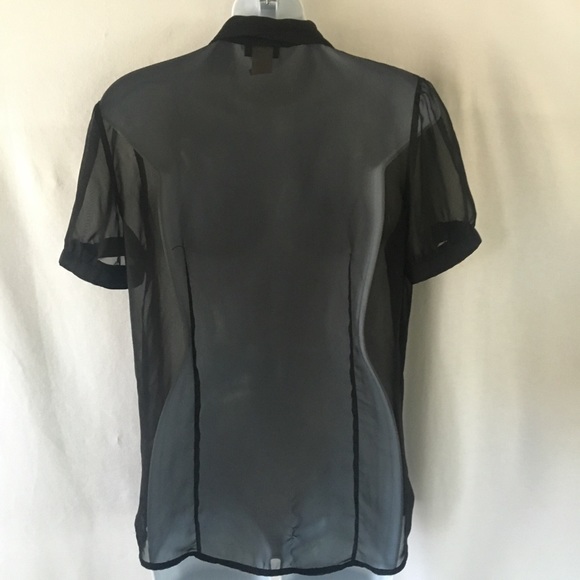 ViNtAgE  ulTra ShEer rufFleD chEst tEe - Picture 3 of 4