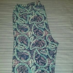 LulaRoe Leggings *reserved for a trade*