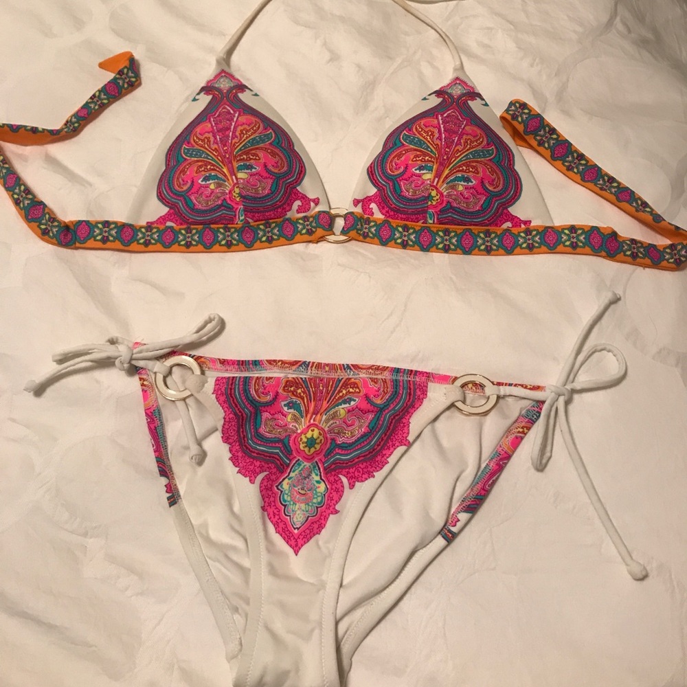Victoria Secret bikini