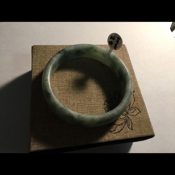 Real Jade "Jadeite" Bangle Bracelet 62MM - Picture 4 of 7
