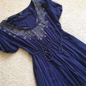 Dark Blue Embroidered Tunic 💙