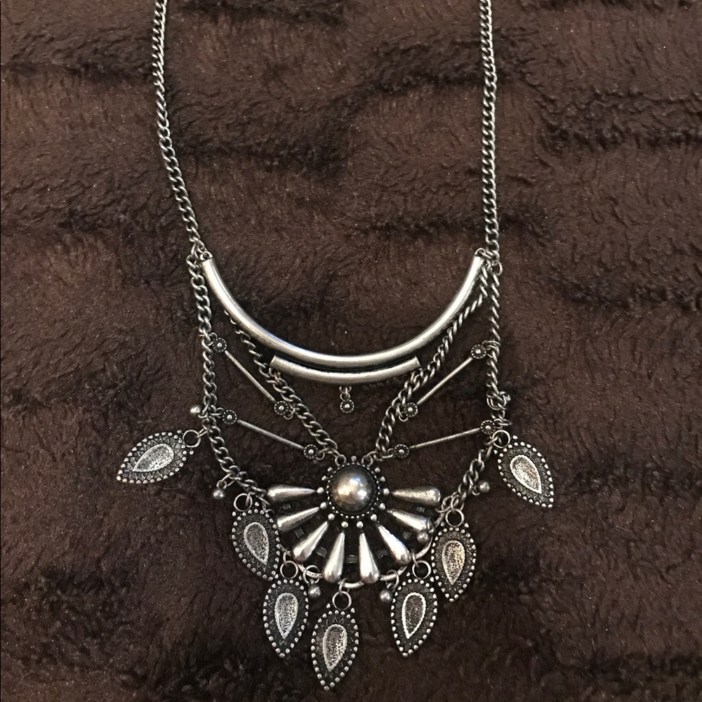 Silver stone inspired necklace