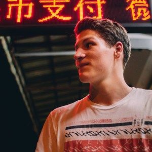 Meet your Posher, Colin