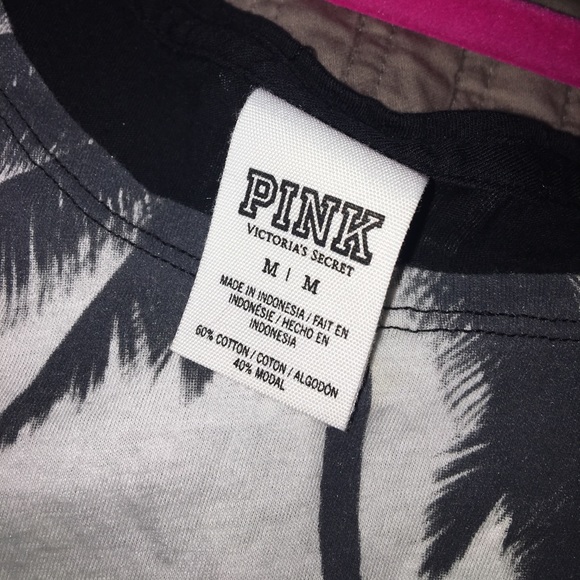 Victoria secret tank top - Picture 3 of 3