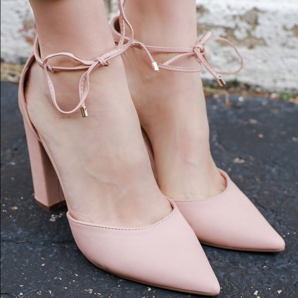 Blush nubuck pointy single sole pump heel toe 💗💗 - Picture 5 of 5