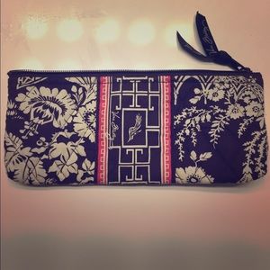 Makeup bag
