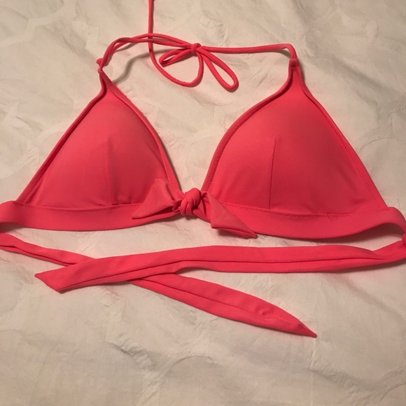 Victoria Secret bikini top - Picture 1 of 3