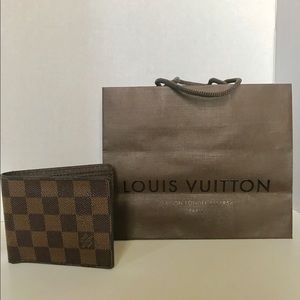 Louis Vuitton men's damier multiple wallet Louis Vuitton men's damier multiple wallet