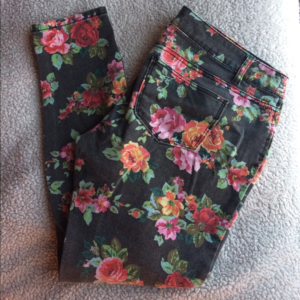 Vanilla Star Floral Skinny Jeans