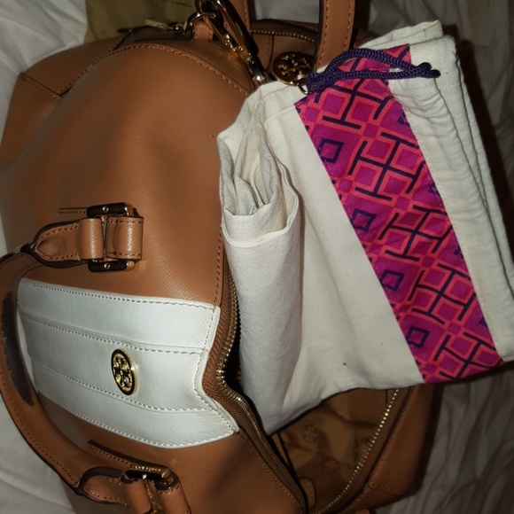 Tory Burch Purse - Picture 5 of 8