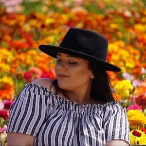 Meet your Posher, Madison