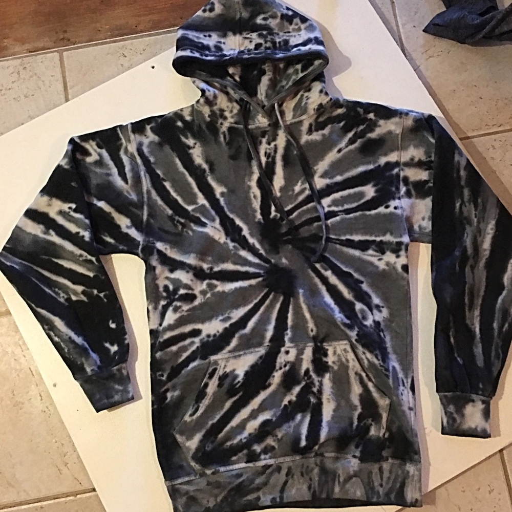 Classic tie-dye hoodie