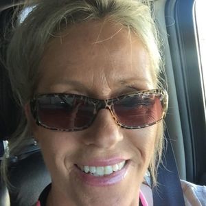 Meet your Posher, Kari