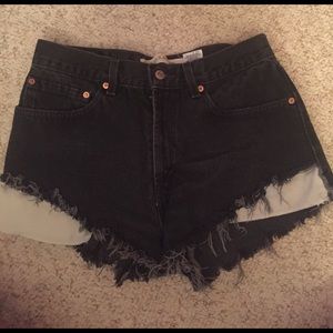 LEVI 505 VINTAGE CUT OFF SHORTS