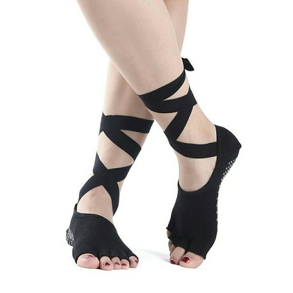 NEW Yoga Socks - Picture 2 of 7