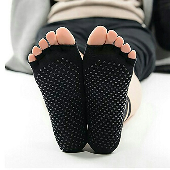 NEW Yoga Socks - Picture 5 of 7