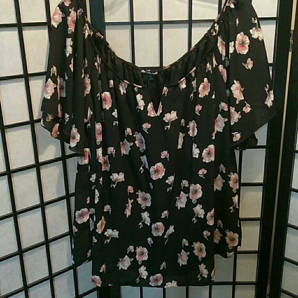 CharoletteRusse  Plus Size Off-the-Shoulder Top 1X