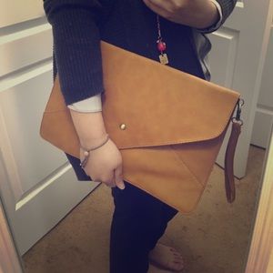 🆕 Hand Carry Envelope Bag