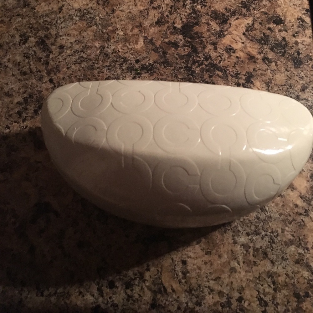 coach sunglass case