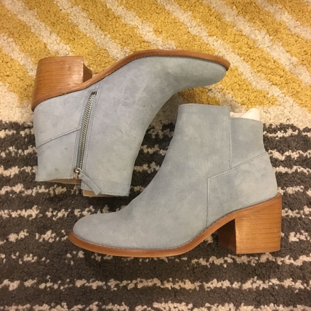 Zara Blue suede booties