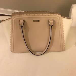 White and beige Kate Spade tote