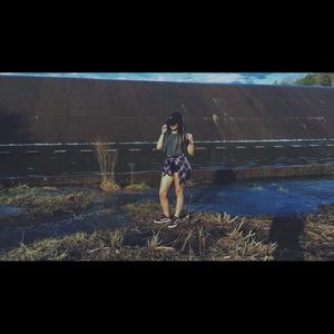 Meet your Posher, Kira