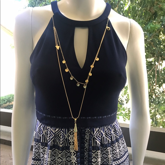 Last 1 Left! 💋 Vince Camuto • Tribal Key Hole Max - Picture 2 of 8