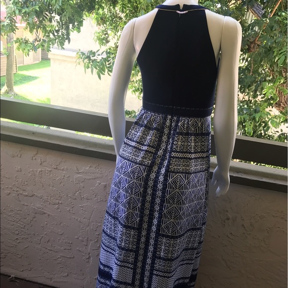 Last 1 Left! 💋 Vince Camuto • Tribal Key Hole Max - Picture 5 of 8