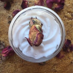 Meet your Posher, Esther