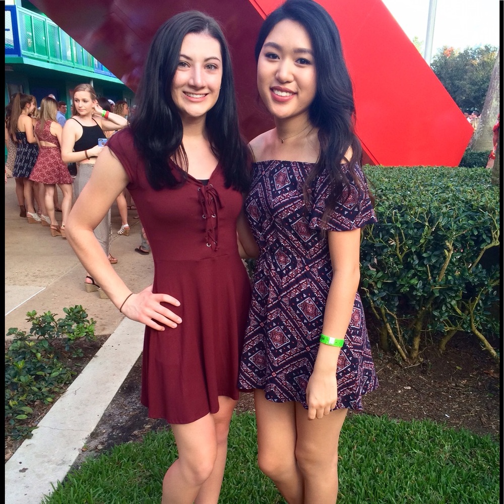 American Eagle maroon dress