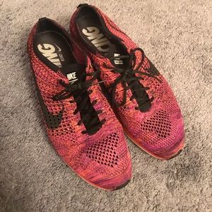 Nike Flyknit Racer