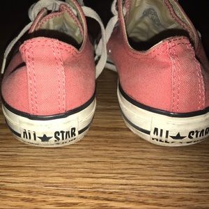 Pink converse