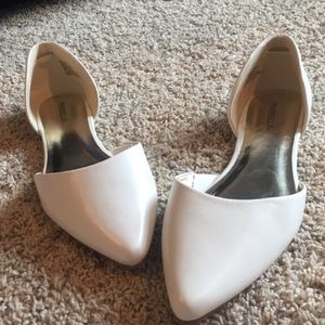 white Marbella Flats