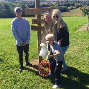 Meet your Posher, Madison