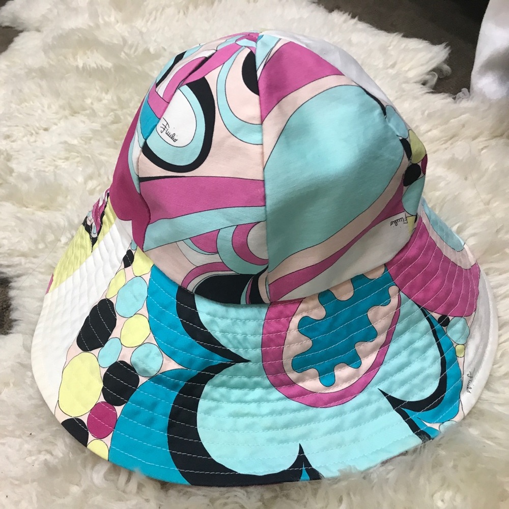 Sun hat