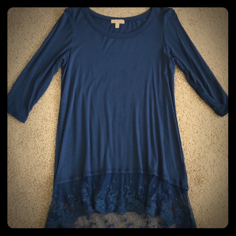 Gianni Bini navy blue tunic!
