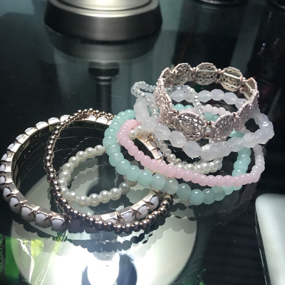 Bracelet